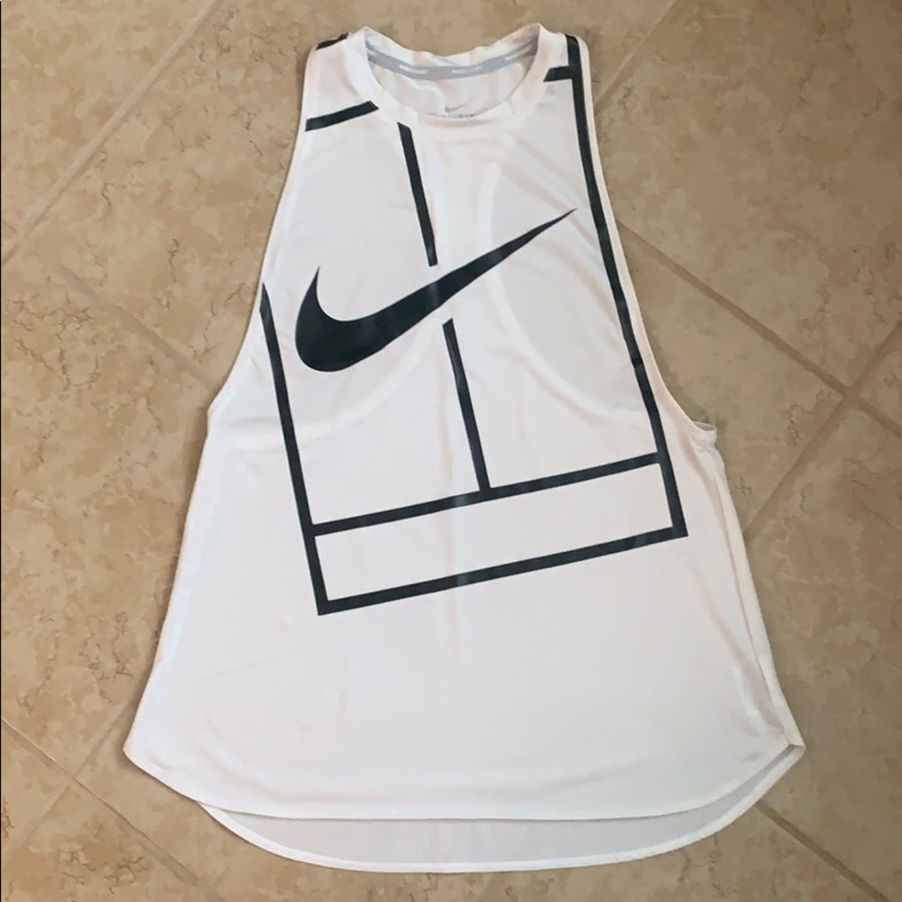 Nike dry fit tank